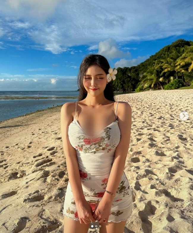 Dẫu có ngoại hình không theo chuẩn song Seo Jung lại sở hữu lượng fan đông đảo gần nửa triệu người.