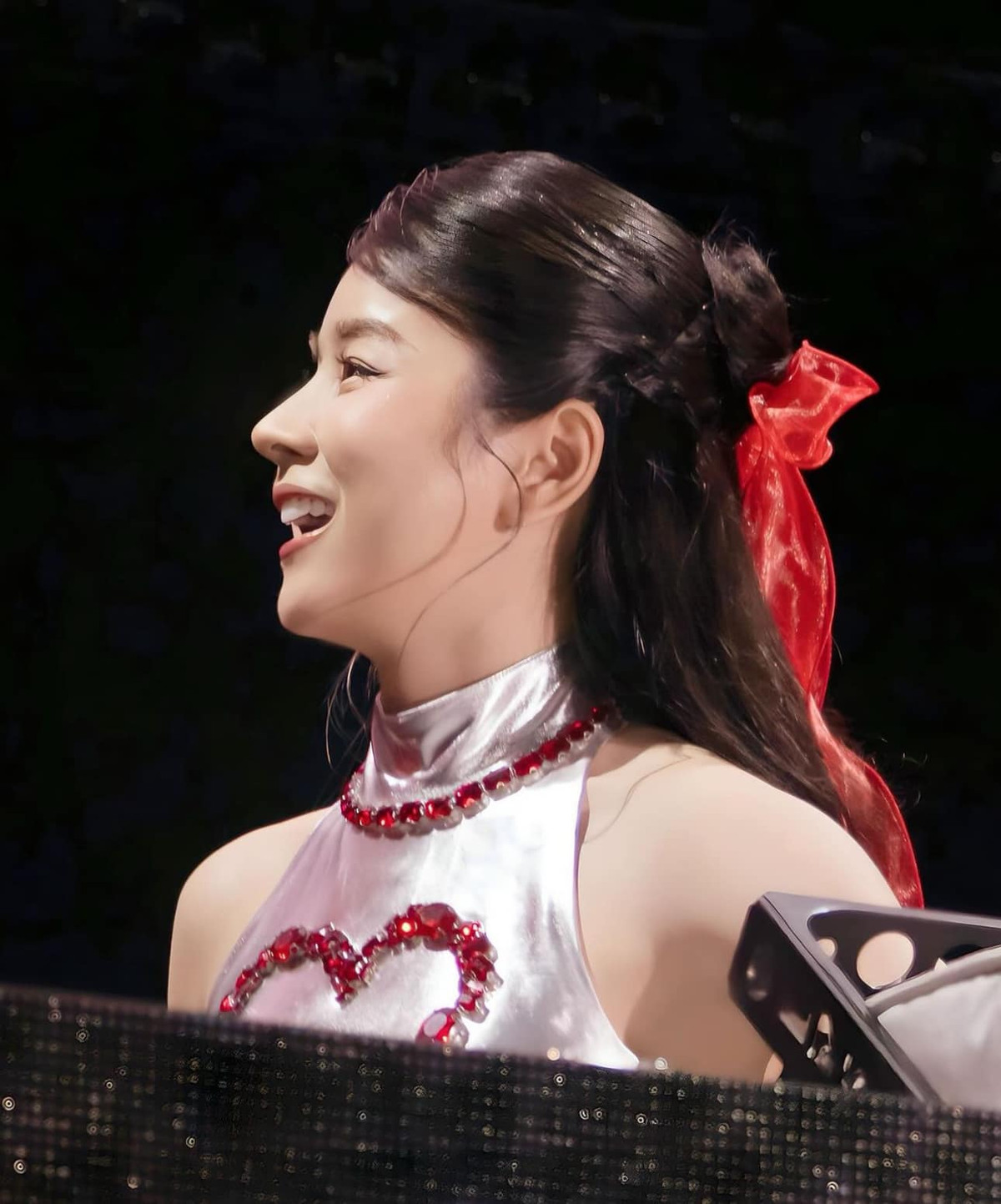 Gần đây, thông tin DJ Mie và diễn viên Hồng Thanh chia tay khiến nhiều người bất ngờ. Cả hai đã tan vỡ từ hồi tháng 8 nhưng đến đầu tháng 11 mới công bố cho khán giả.