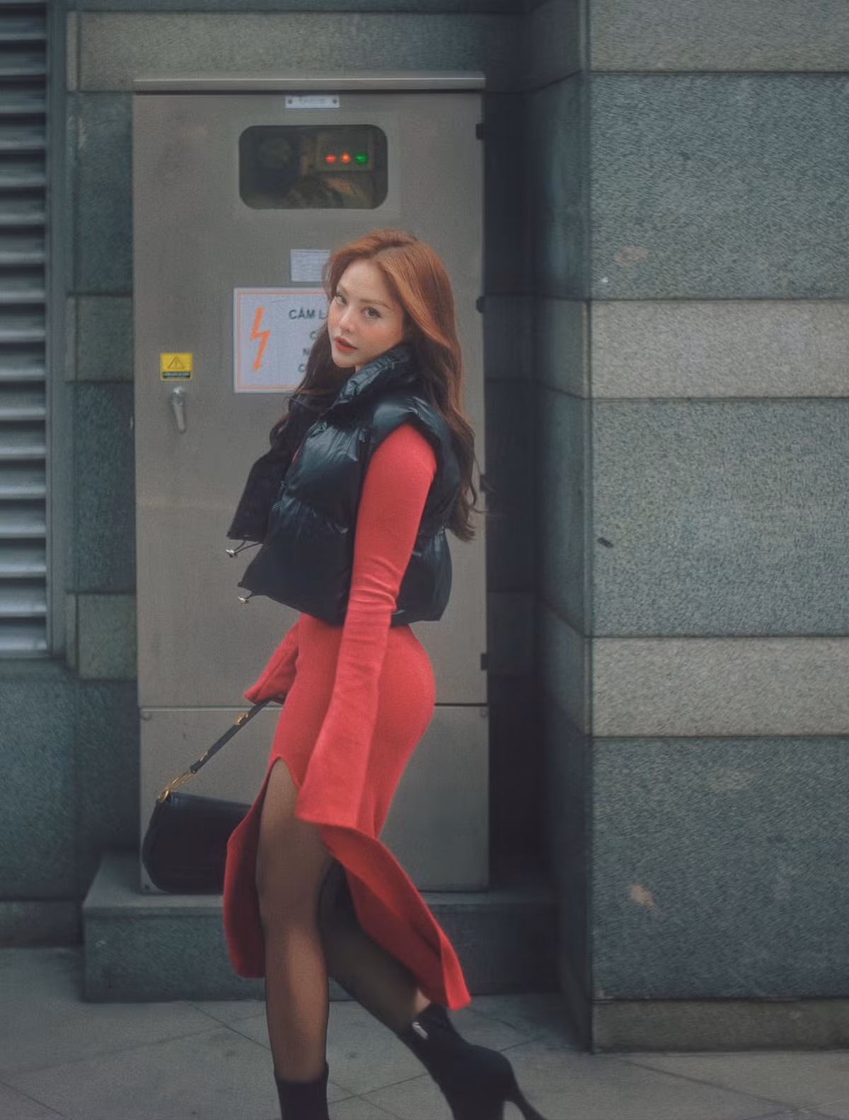 Trà My là một gương mặt quen thuộc của một series TV đình đám trên youtube, là đại diện của đội tuyển Iceland trong chương trình "Nóng cùng World Cup" hay góp mặt trong bộ phim truyền hình “Về nhà đi con”.