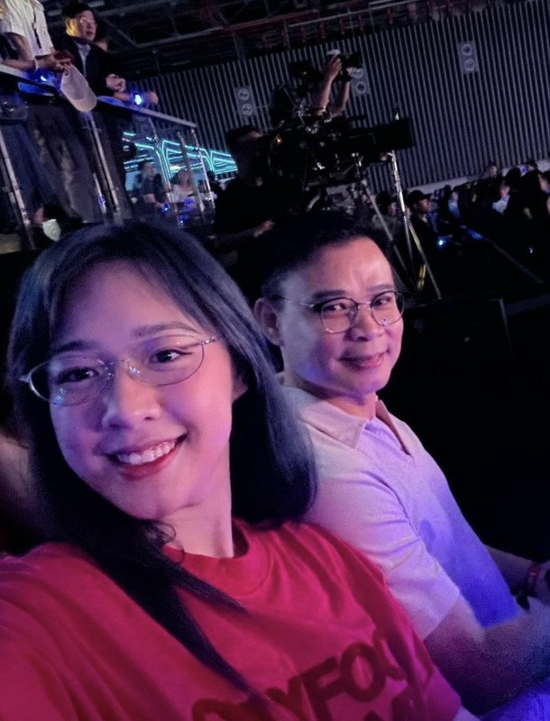 Phạm Ngọc Hà My không còn gắn bó với nghề MC, BTV của VTV kể từ ngày sinh con cùng "triệu phú công nghệ”.