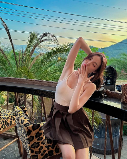 Cô cũng được nhiều nhà mốt muốn được làm việc cùng vì có gu ăn mặc đẹp.