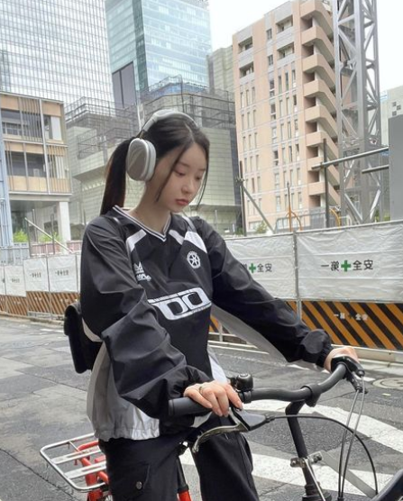 Theo dõi trang cá nhân của Shin Jae Eun có thể thấy thân hình của cô chuẩn hồ lô, đường cong chuẩn chỉnh phái đẹp ai nhìn cũng mê.