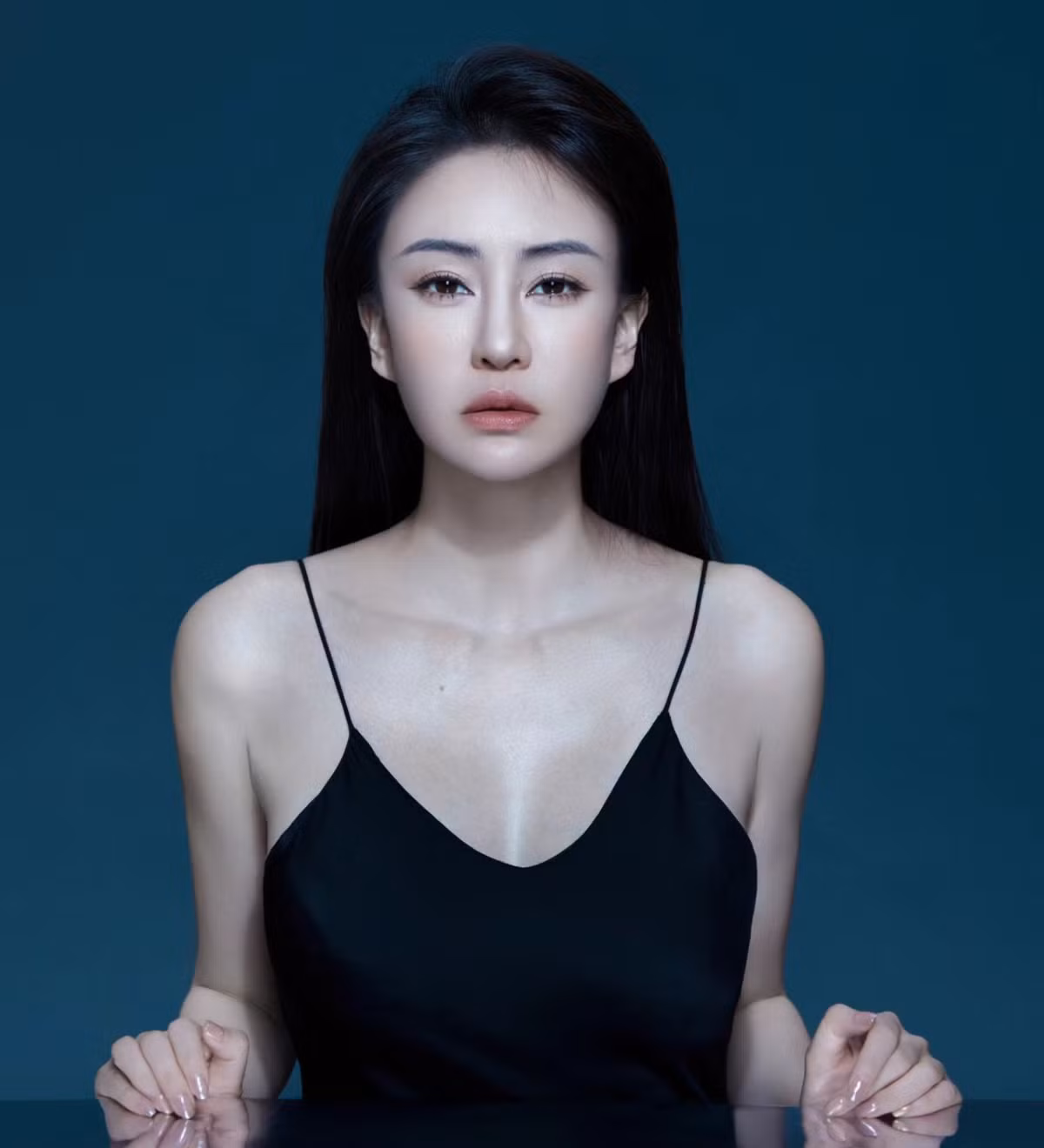 Sau hơn 10 năm nổi tiếng, HLV yoga nổi tiếng hiện đã ở tuổi 36, nhưng sắc vóc của cô mới là điều khiến ai nấy đều trầm trồ.