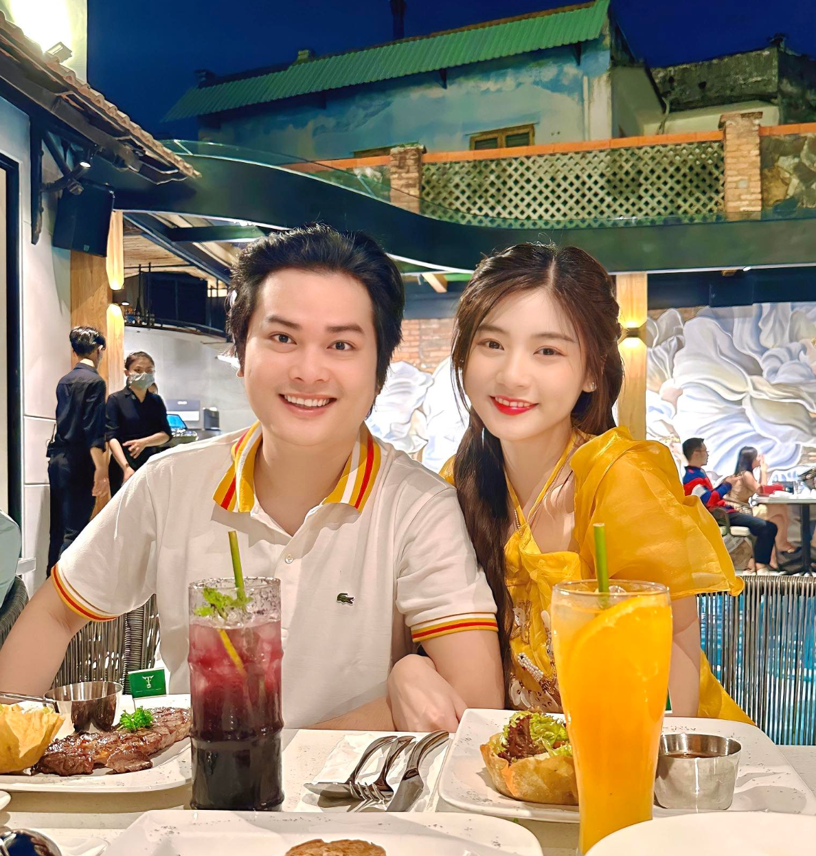 Miss Teen Nam Phương và WinD là cặp đôi rất được cộng đồng mạng yêu quý bởi sự dễ thương cũng như mặn nồng mỗi khi cả hai cạnh nhau.