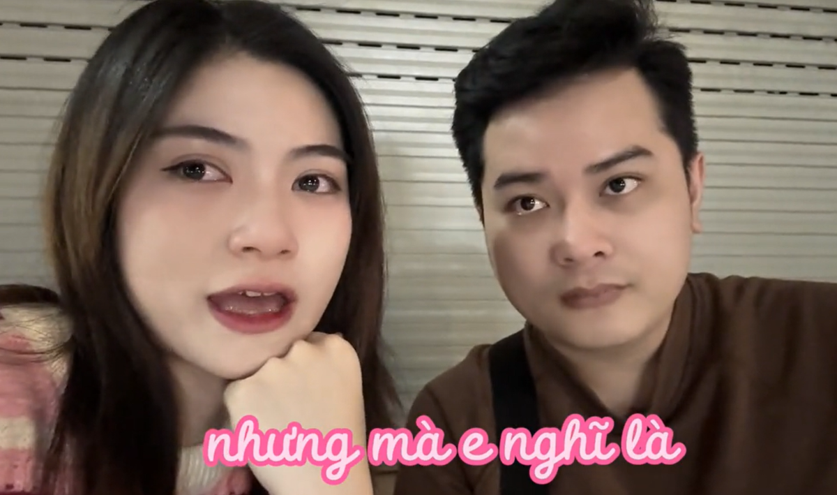 Mới đây, "hot girl má lúm" Nguyễn Bùi Nam Phương gây xôn xao khi chia sẻ đoạn clip nói chuyện với bạn trai streamer WinD trong đêm Noel. Cặp đôi nói về việc lần thứ 4 đón Noel cùng nhau, WinD hài hước bày tỏ 10 lần 4 năm như vậy nữa sẽ là 40 năm, khi đó cả hai đều già rồi.