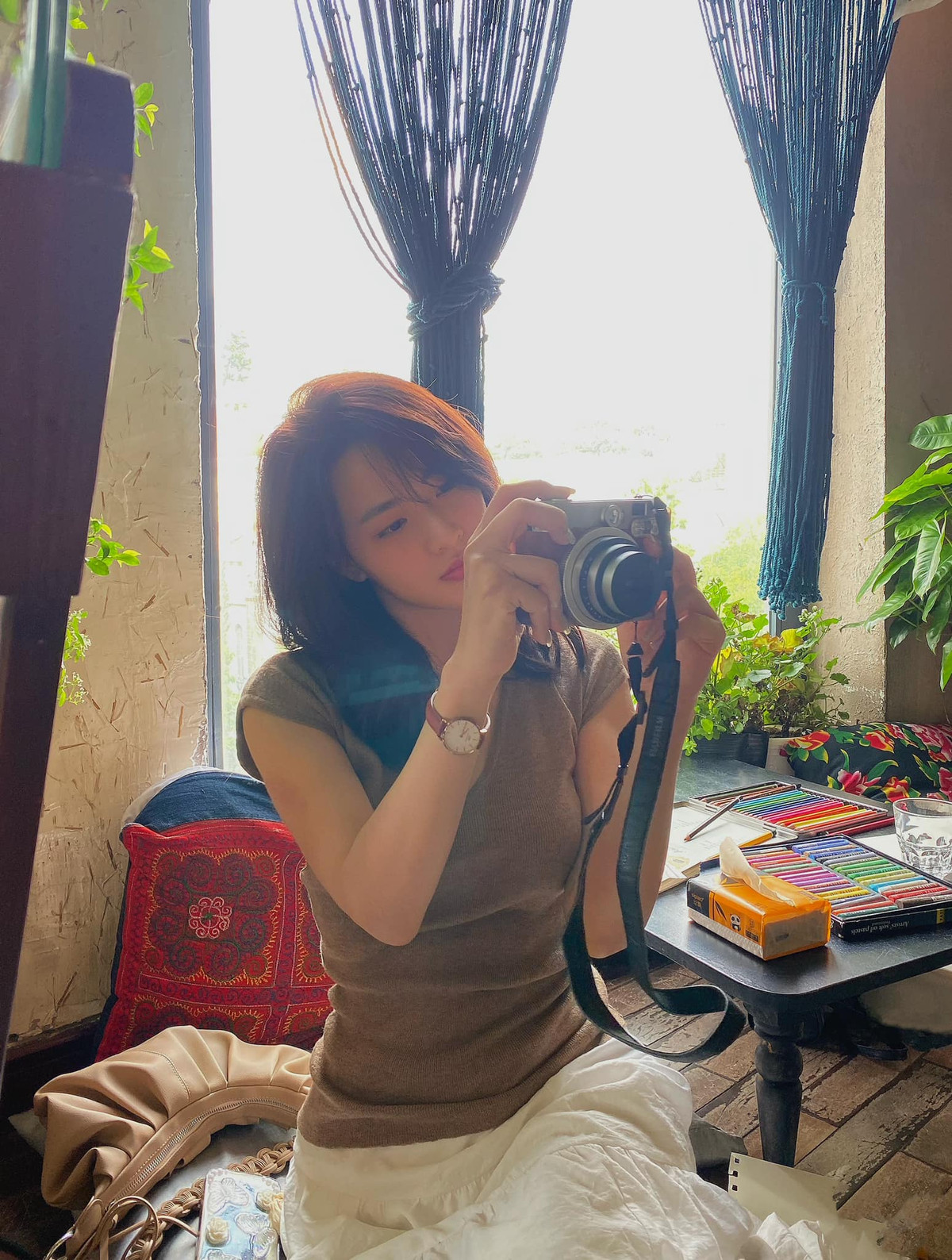 Minh Trang sở hữu nét đẹp trong trẻo, thanh thuần cùng vóc dáng cân đối và chiều cao 1m70.