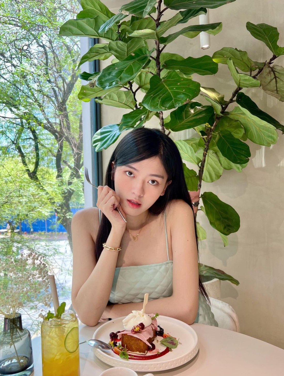 Hiện tại, Quincy Lê có nhiều thay đổi về ngoại hình và định hướng công việc tương lai.