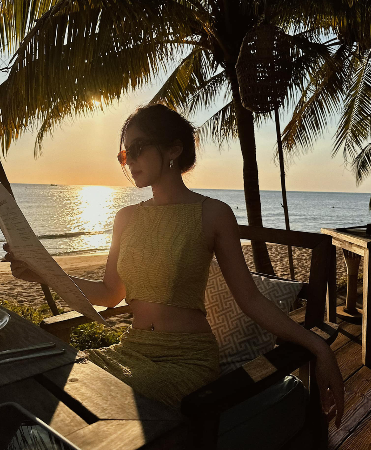 Ở tuổi 35, Ngọc Anh khiến nhiều người trầm trồ khi giữ được phong độ ngoại hình xuất sắc.