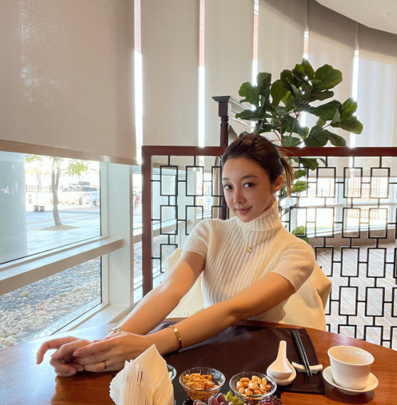 Jo Min Young rất nổi tiếng không chỉ tại Hàn Quốc mà còn tại Việt Nam, Trung Quốc…