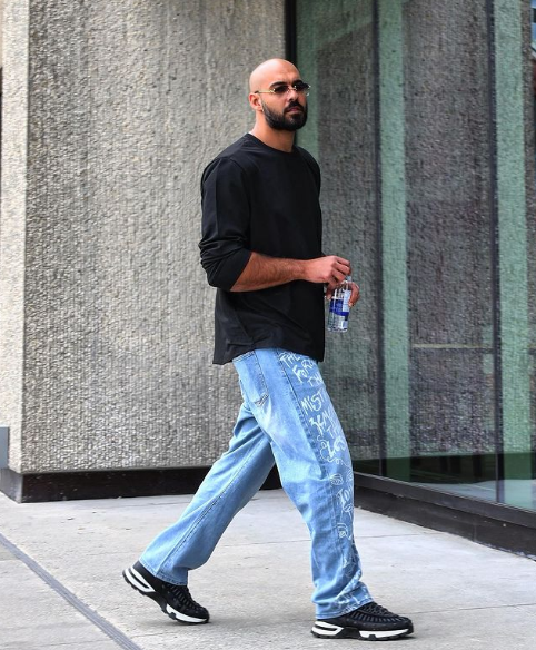 Ở tuổi 34, Omar không còn được báo chí quốc tế săn đón như trước đây, tuy nhiên anh vẫn nhận được sự quan tâm từ phía người hâm mộ.