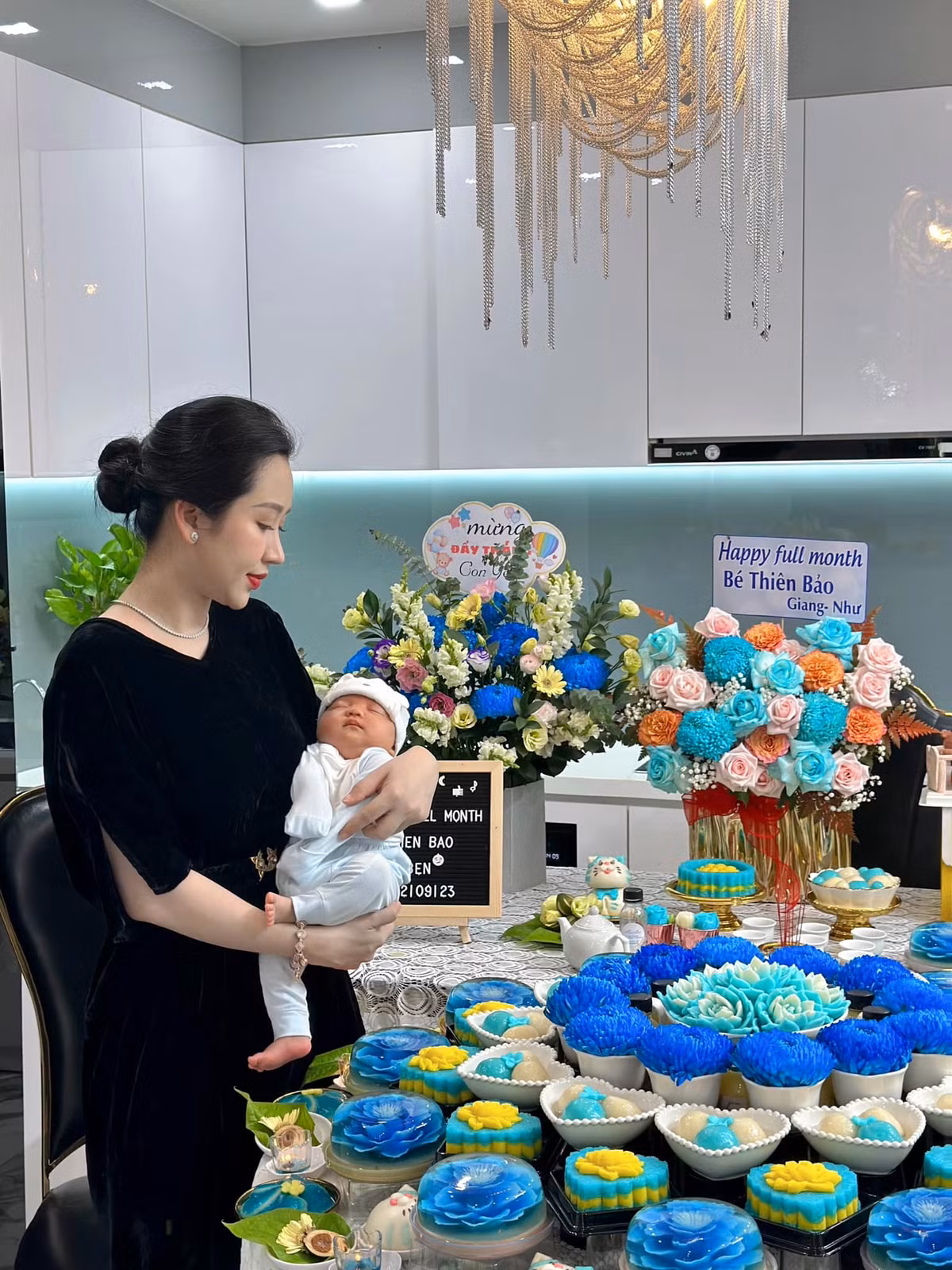 Cuộc sống hạnh phúc viên mãn của Thiên Như khiến nhiều chị em ngưỡng mộ.