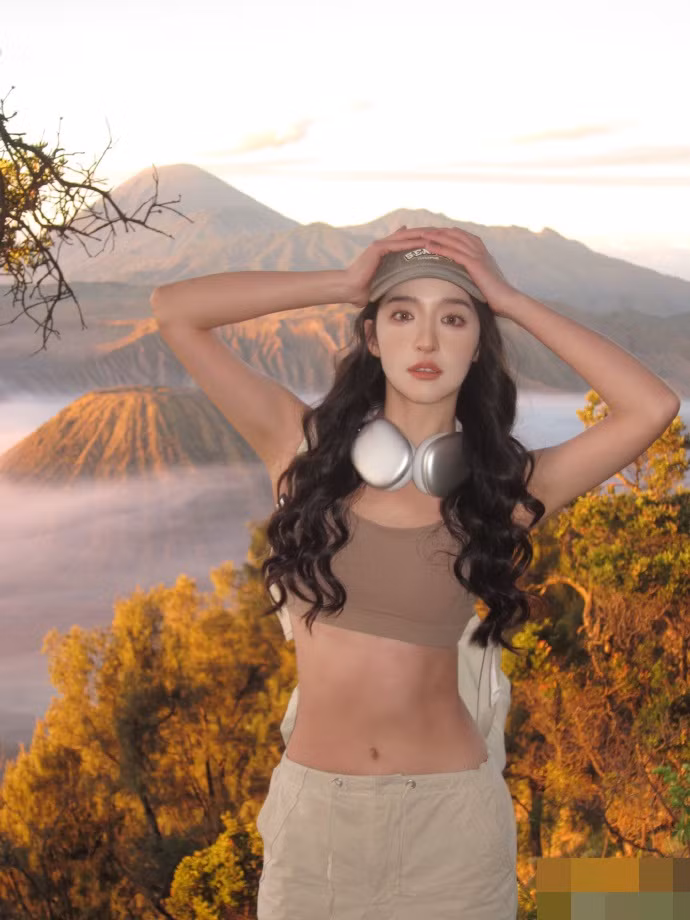 Cô lấn sân làm người mẫu, kinh doanh thời trang, thu hút gần 1 triệu người theo dõi trên mạng xã hội Weibo.