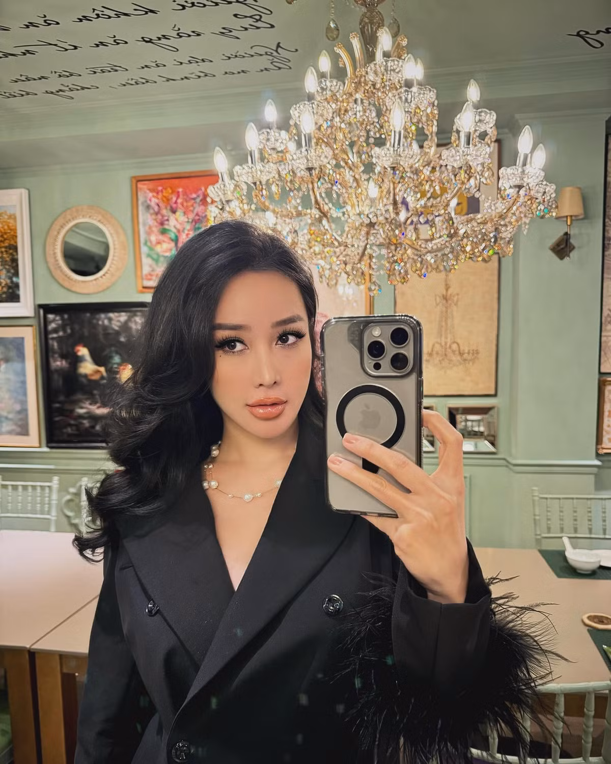 Thanh Thảo của hiện tại sở hữu sắc vóc nóng bỏng.