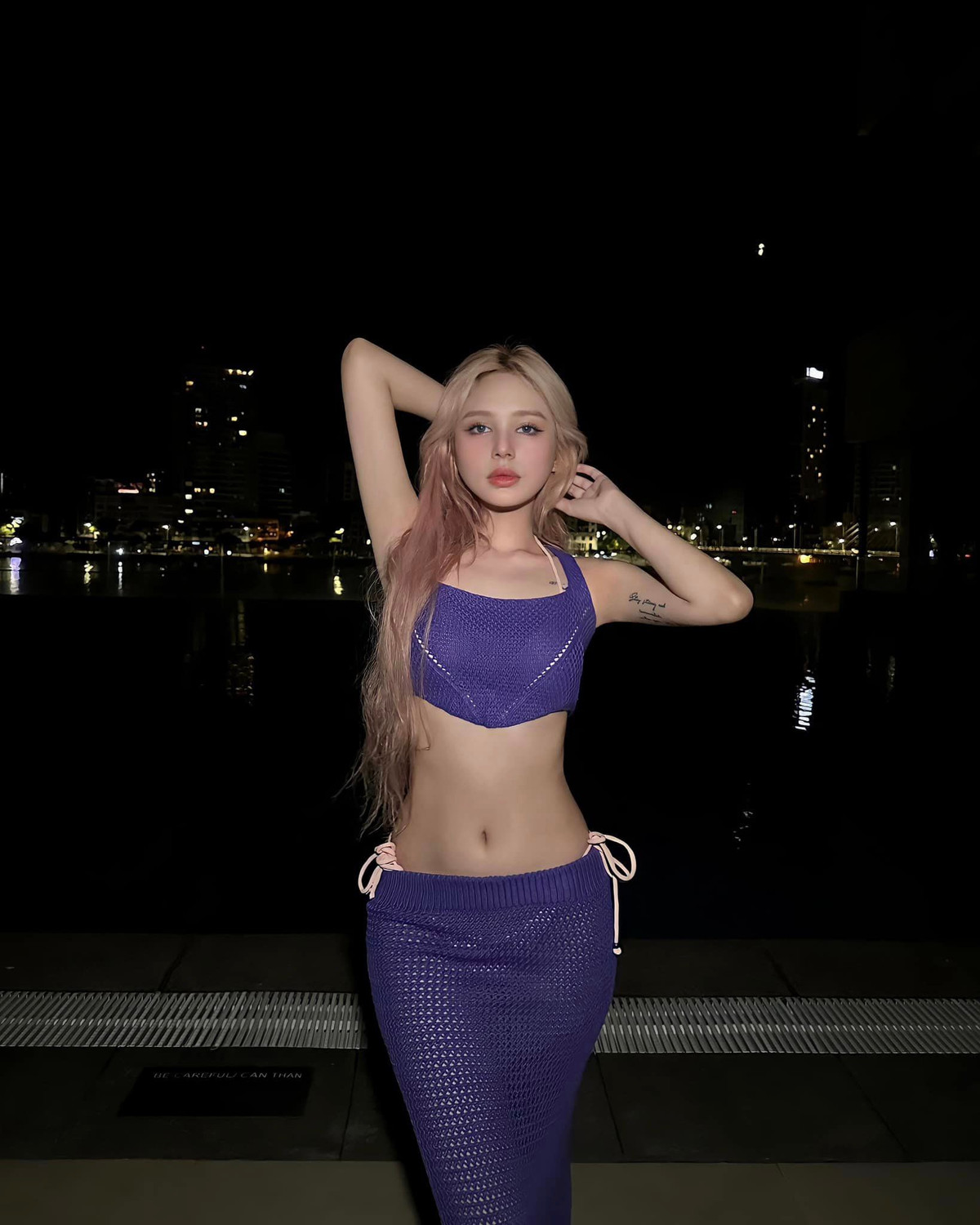 Mỗi lần xuất hiện, hot girl Xoài Non đều nhanh chóng chiếm sóng bởi vẻ đẹp cực phẩm của mình. Ảnh: FBNV