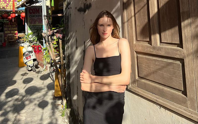 Vì quá yêu thích cảnh quan đẹp tự nhiên cũng như những món ăn ngon tại Việt Nam nên Iryna quyết định sống ở đây. Ngoài ra, cô cũng cho biết ở Việt Nam, cô có nhiều cơ hội để phát triển sự nghiệp của mình.