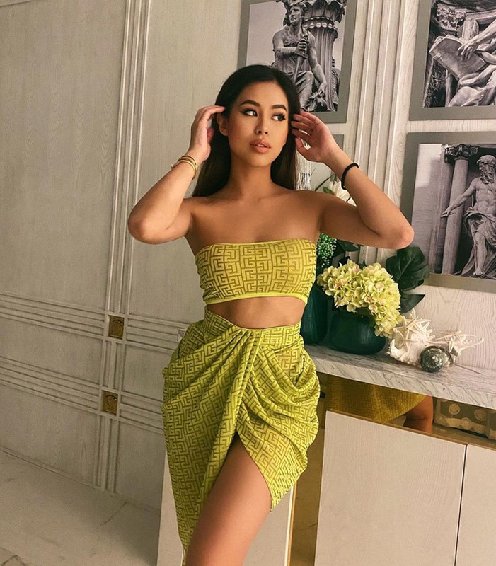 Ái nữ nhà tỷ phú Johnathan Hạnh Nguyễn luôn gây ấn tượng mạnh với vẻ ngoài xinh đẹp, thần thái sang chảnh ngút ngàn.