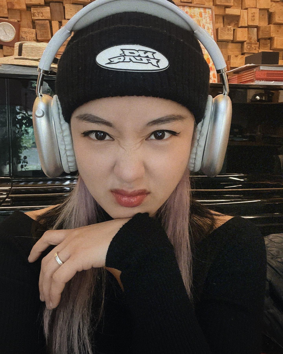 Bà mẹ 2 con nhiều lần không ngần ngại mặc những bộ bikini táo bạo, khoe thân hình thon gọn, săn chắc và gợi cảm.