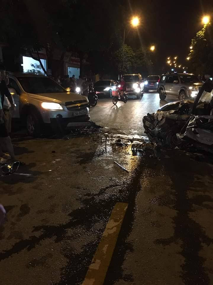 Vụ tai nạn khiến cho 4 người bị thương nặng, hiện các nạn nhân đã được đưa vào BV Đa khoa tỉnh Sơn La cấp cứu.