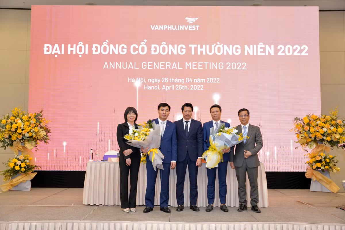 Van Phu - Invest to chuc thanh cong dai hoi co dong 2022, chia co tuc 10%-Hinh-3