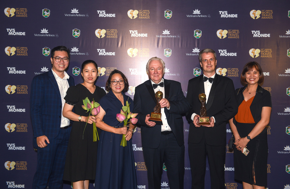 FLC Hotels & Resorts tiep tuc gianh ‘cu dup’ tai giai thuong danh gia World Travel Awards 2022-Hinh-3