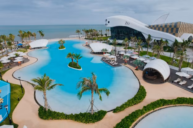 Cam Van – Khac Trieu me khong gian tai NovaWorld Ho Tram-Hinh-11