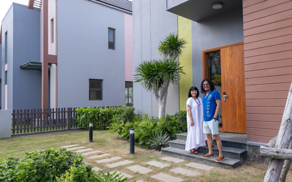 Cam Van – Khac Trieu me khong gian tai NovaWorld Ho Tram