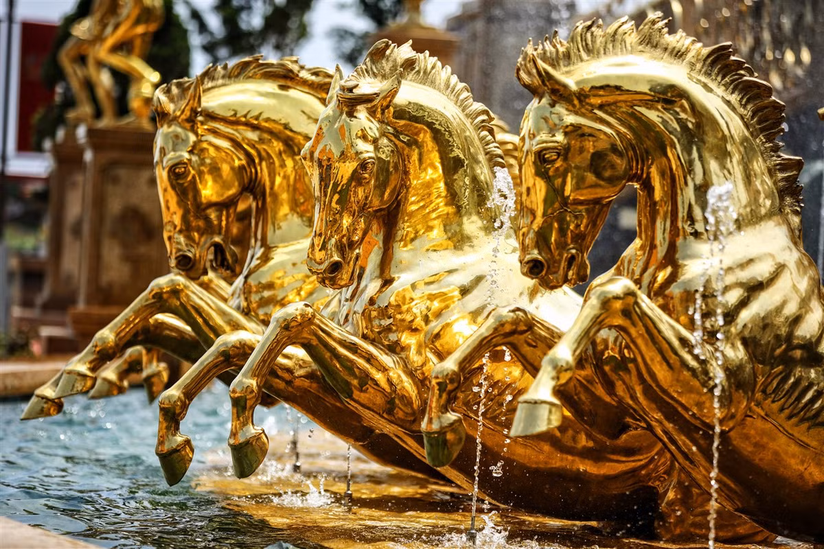 Frill Gallery: “Chung toi tu hao vi duoc gop phan vao bieu tuong du lich moi cua Viet Nam”-Hinh-3