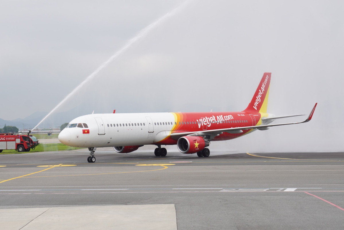 4 duong bay Vietjet den Busan da san sang voi chi tu 280.000d - Bay di cho chi!