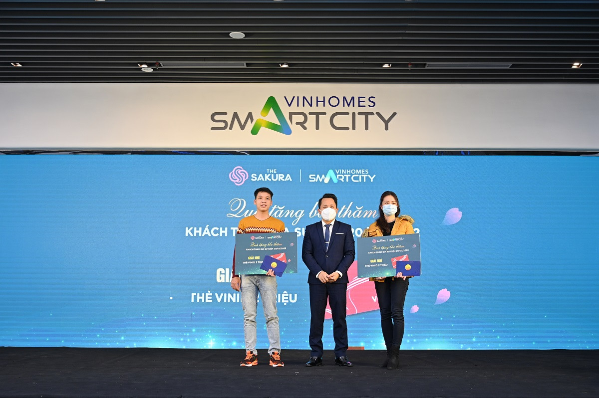 Vo oa trung thuong xe Vinfast khi mua can ho SA2 - The Sakura-Hinh-8