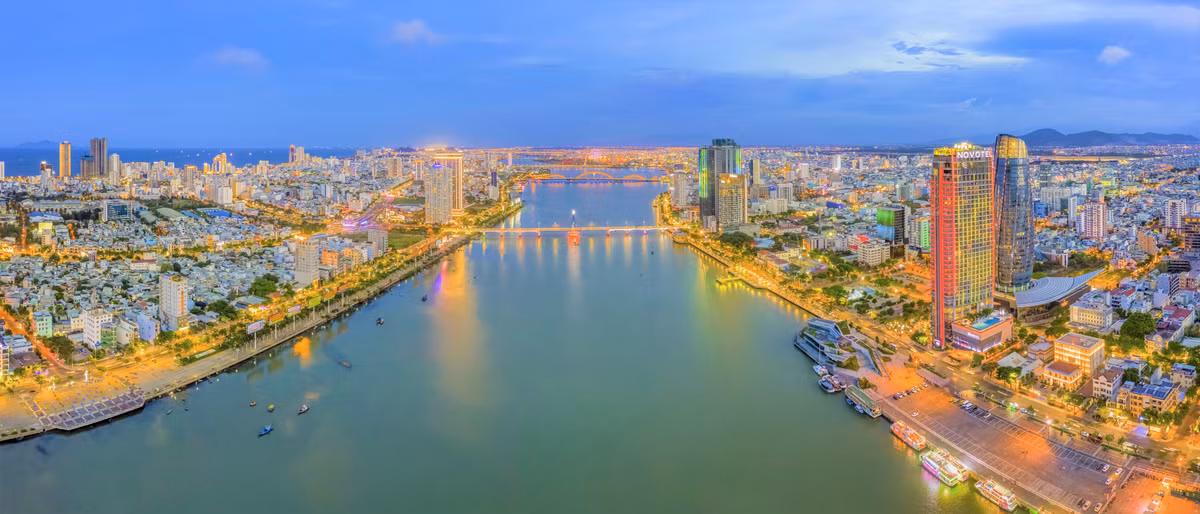 PGS.TS Tran Dinh Thien: “Da Nang phai biet moi nhung nguoi biet lam, co nang luc, neu khong se hong tiem nang”-Hinh-2