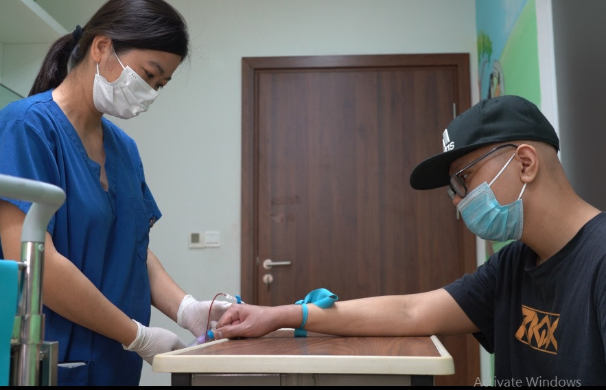 Bi ung thu lympho giai doan cuoi, vuot cua tu ngoan muc nho ghep te bao goc-Hinh-2