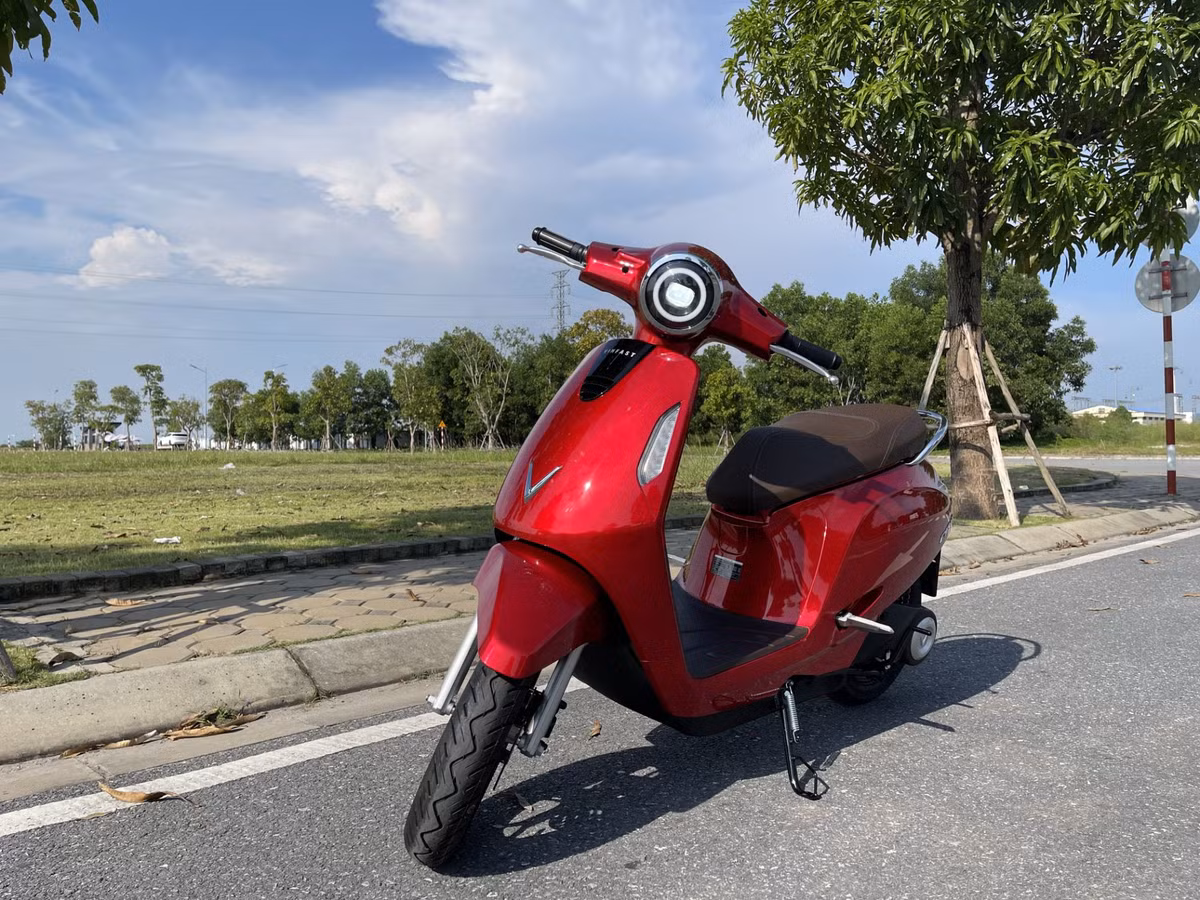 “Xe may dien quoc dan” VinFast Evo200 den tay khach hang tu ngay 29/9-Hinh-2