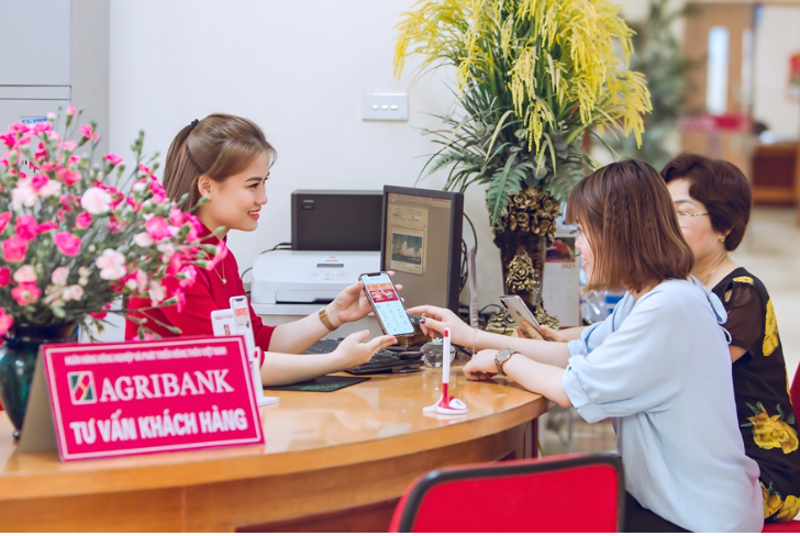 Hoan 10% gia tri chi tieu voi the tin dung noi dia Loc Viet-Hinh-2