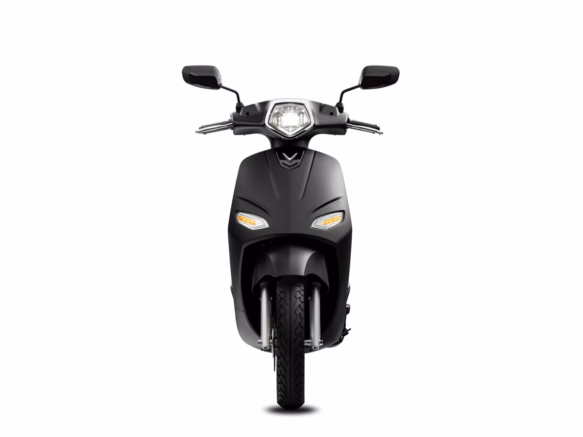 VINFAST ra mat xe may dien VENTO hoan toan moi, toc do toi da 80km/h-Hinh-6