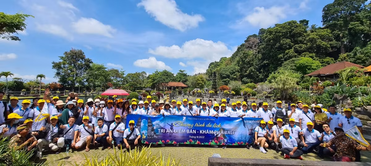 VinaPhone tang chuyen du lich 5*, tri an diem ban xuat sac tren toan quoc-Hinh-3