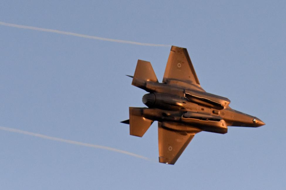 Trong quá khứ, Thổ Nhĩ Kỳ từng nhận được lời đề nghị mua các tổ hợp tên lửa phòng không Patriot từ Mỹ để thay thế cho tên lửa phòng không S-400 từ Nga, tuy nhiên Ankara vẫn nhất quyết lựa chọn tổ hợp phòng không được đánh giá là "hiện đại nhất thế giới" này. Nguồn ảnh: USAF.