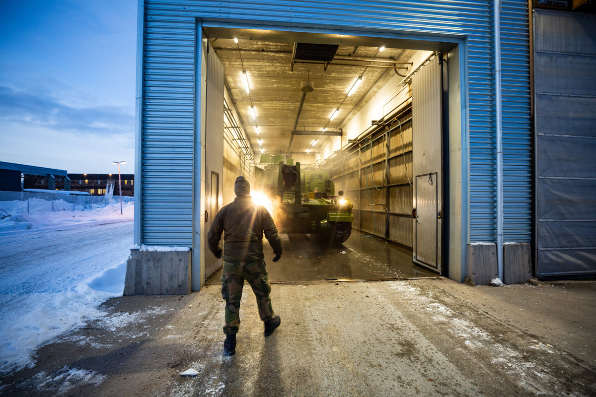 Tuỳ từng loại đạn mà K9 Thunder có thể khai hoả được ở tầm bắn tối đa từ 18 km cho tới 52 km khi sử dụng đạn tăng tầm có dẫn đường bằng GPS. Đây là tầm bắn cực kỳ nguy hiểm, vượt xa mọi loại pháo kéo thông thường.