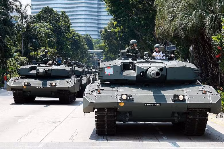 Như vậy, có thể thấy xe tăng Leopard 2 của Singapore và T-90 mà Việt Nam đang sử dụng là ngang bằng nhau khi xét tổng thể. Khi đi vào chi tiết, xe tăng T-90 nhỉn hơn ở khả năng hành quân dã chiến trong khi đó Leopard 2 lại có giáp toàn thân đồng đều hơn hẳn. Nguồn ảnh: Forces.