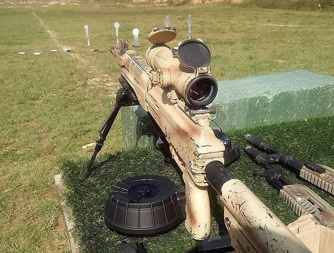 Khả năng thay đổi nòng súng dễ dàng cho phép trung liên RPK-16 nhanh chóng chuyển sang thành súng trường tấn công