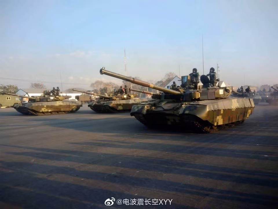 Sở dĩ có được sức mạnh hàng đầu Đông Nam Á về thiết giáp này là do Quân đội Thái Lan đã rất bạo chi, mua đủ các loại thiết giáp, xe chở quân, xe tăng chủ lực từ Mỹ, Ukraine và Trung Quốc. Nguồn ảnh: Forces.