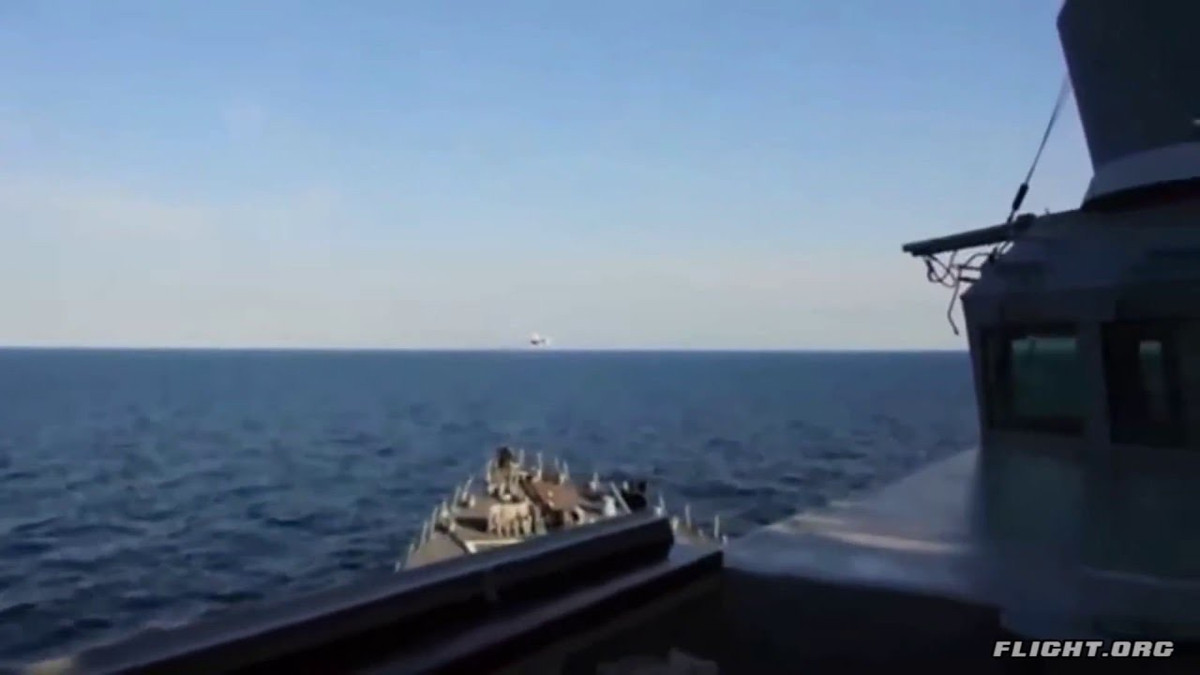 Việc chiếc Su-24 áp sát tàu khu trục Mỹ, không thể kết luận rằng nó biến mất trên màn hình radar mà đơn giản là chiến hạm Mỹ không khai hỏa tên lửa do chưa phải tình huống chiến tranh mà thôi.