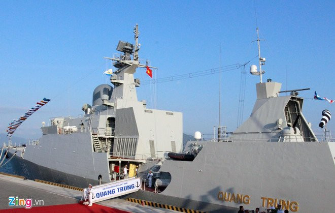 Không rõ trong tương lai, các tàu Gepard 3.9 thứ năm và thứ sáu của Hải quân Việt Nam có được trang bị cấu hình vũ khí khác so với hai cặp tàu trước đó hay không. Nguồn ảnh: Zingnews.