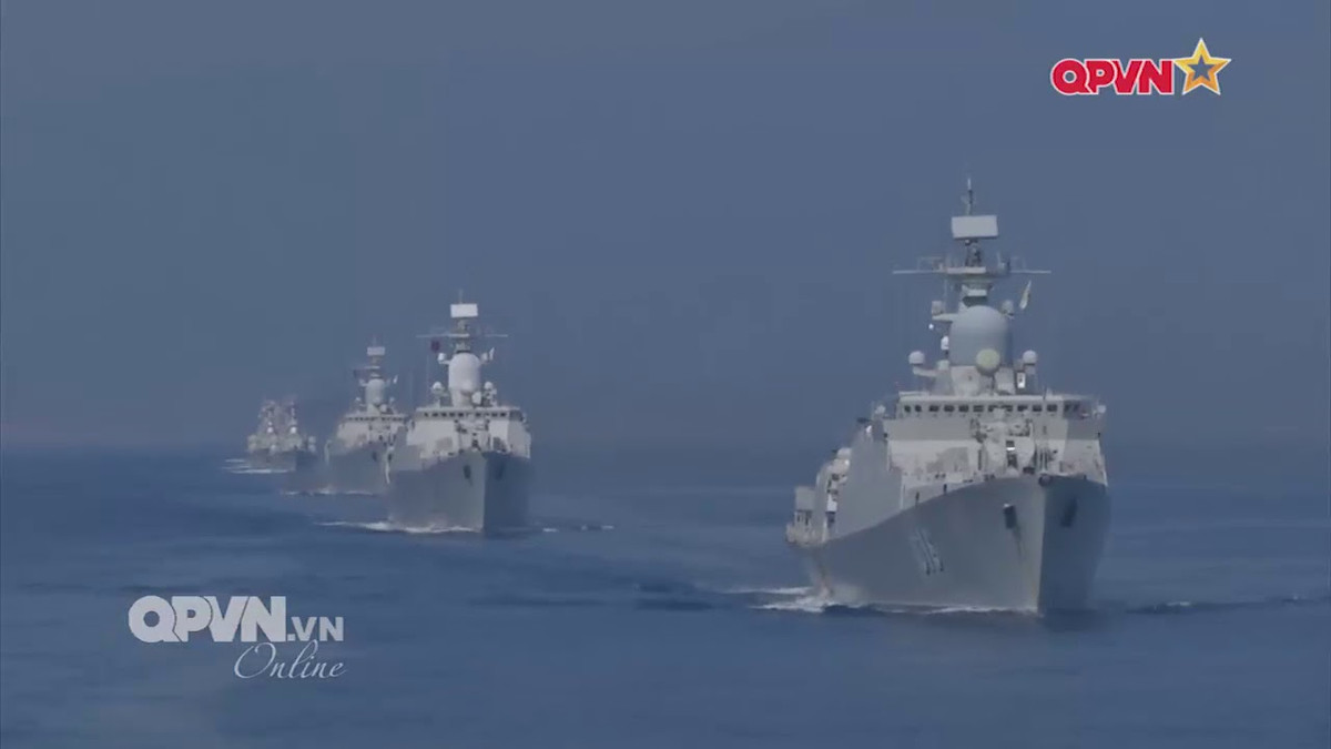 Theo đó, phía Việt Nam đã bày tỏ nguyện vọng muốn mua thêm một cặp tàu hộ vệ lớp Gepard thứ ba - nâng quân số tàu hộ vệ tên lửa lớp Gepard của chúng ta lên sáu chiếc trong tương lai. Nguồn ảnh: QPVN.