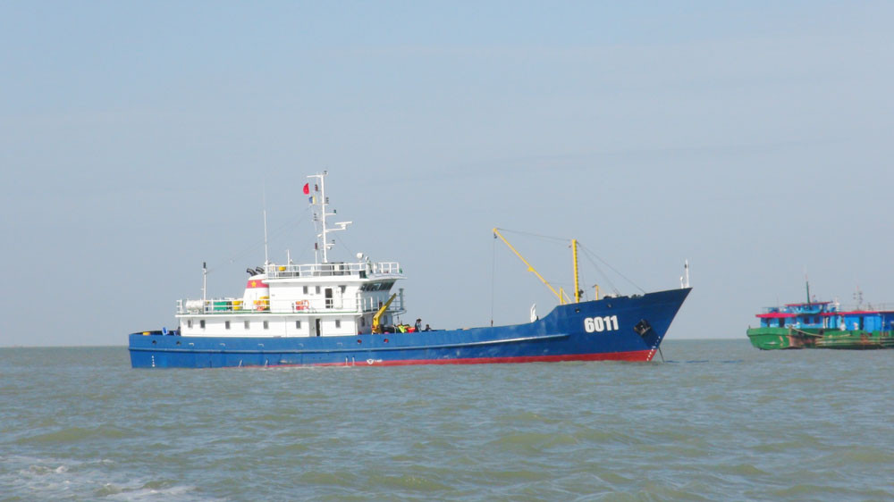 Một trong số những tàu nổi bật nhất là lớp tàu TS-500CV, tổng cộng chúng ta đang có ba tàu loại này, chủ yếu làm nhiệm vụ trinh sats với số thân lần lượt là 6008, 6009 và 6011. Nguồn ảnh: QPVN.