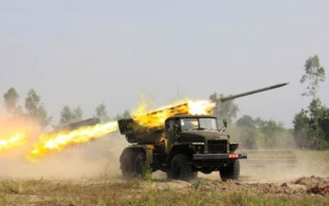 Trên chiến trường, việc sở hữu một loại vũ khí đánh thẳng vào tâm lý của đối phương là điều cực kỳ quan trọng, khi không còn tinh thần chiến đấu, đối phương dù được trang bị tốt tới đâu cũng thường sẽ vứt bỏ khí giới để thoái lui hoặc ra đầu hàng. Nguồn ảnh: QDND.