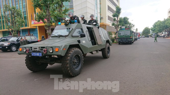 Các trang thiết bị máy móc, vũ khí được trang bị cho Công an để đảm bảo an ninh trật tự dịp cuối năm