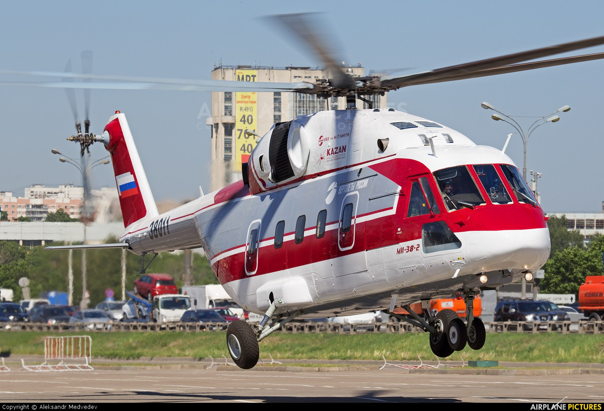 Trực thăng có chiều dài 19,95 mét, cao 5,2 mét và trọng lượng cất cánh tối đa vào khoảng 15,6 tấn.