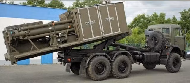 Radar hoạt động ở băng tần 50 MHz tới tối đa 18 GHz và có khả năng bám theo 200 mục tiêu cùng lúc theo thời gian thực. Nguồn ảnh: DefenseStudies.