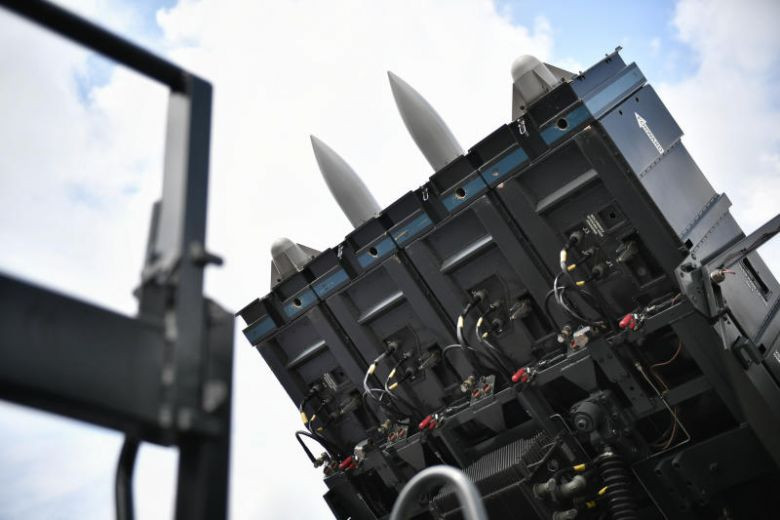 Tuy nhiên, phía Israel đã ngay lập tức đáp trả, cho rằng nếu Singapore và Ấn Độ sử dụng tốt được SPYDER trong biên chế thì khí hậu ở Việt Nam cũng sẽ không ảnh hưởng tới sức chiến đấu của tổ hợp này. Nguồn ảnh: QQ.