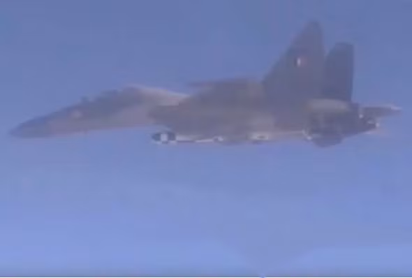 Tuy nhiên, truyền thông Ấn Độ không tiết lộ tên lửa hành trình diệt hạm BrahMos trong cuộc thử nghiệm này được phóng từ độ cao bao nhiêu và tiêu diệt mục tiêu ở khoảng cách bao xa. Nguồn ảnh: Pinterest.